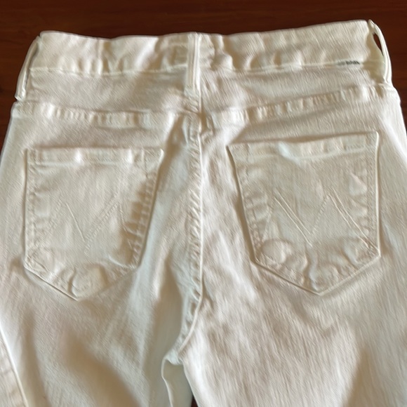 Mother White Pixie Ankle Fray Button Fly in Fairest Of Them All, size 25 - Picture 5 of 10